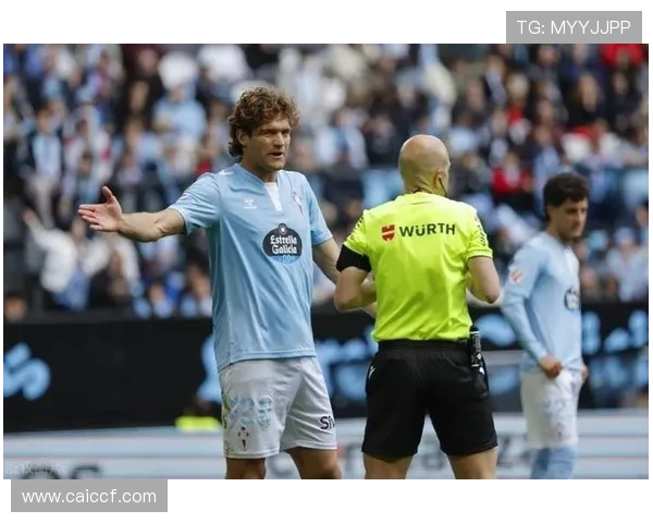 巴萨惨败塞维旧将直言高位防守如同自杀式战术引发争议